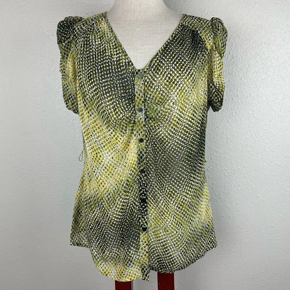 NWT Worthington V-Neck Button Down Top Size L